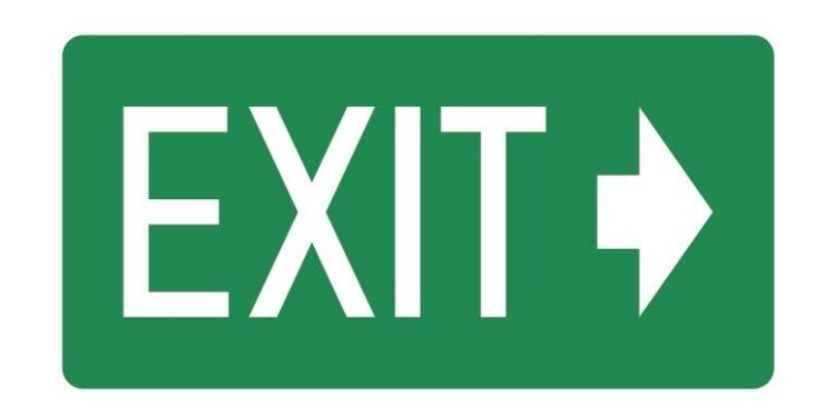 주식 매수, 매도, 보유 시 고려해야 할 요소